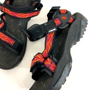 Teva Hiking Sandals in Black and Red for women